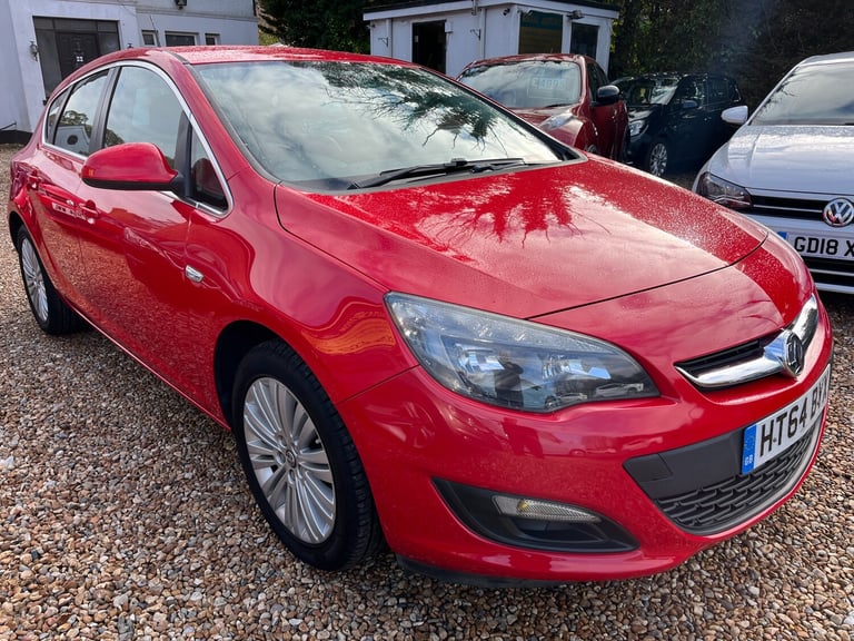 2015 Vauxhall Astra 1.4 16v Excite Hatchback 5dr Petrol Manual Euro 5 (100 ps)