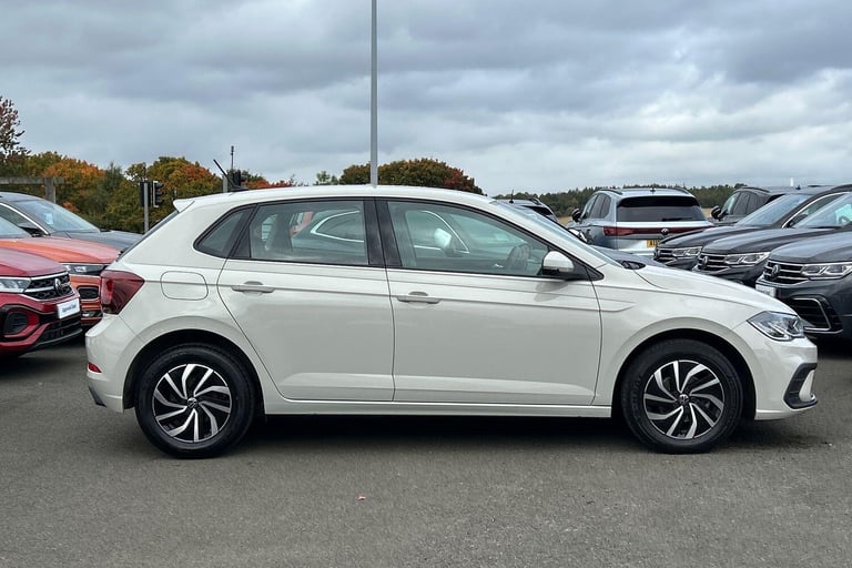 2022 Volkswagen Polo Life 1.0 TSI 95PS 5-speed Manual 5 Door HATCHBACK Petrol Manual