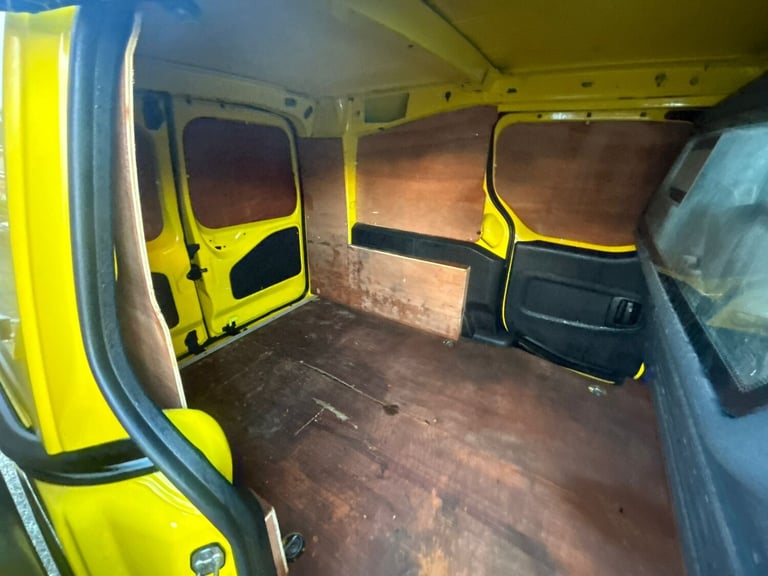 2016 Peugeot Partner 750 SE 1.6 BlueHDi 100 Van PANEL VAN Diesel Manual