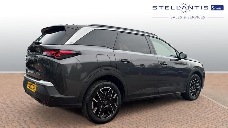 2025 Peugeot 5008 1.2 Hybrid 136 GT 5dr e-DSC6 HATCHBACK PETROL Automatic