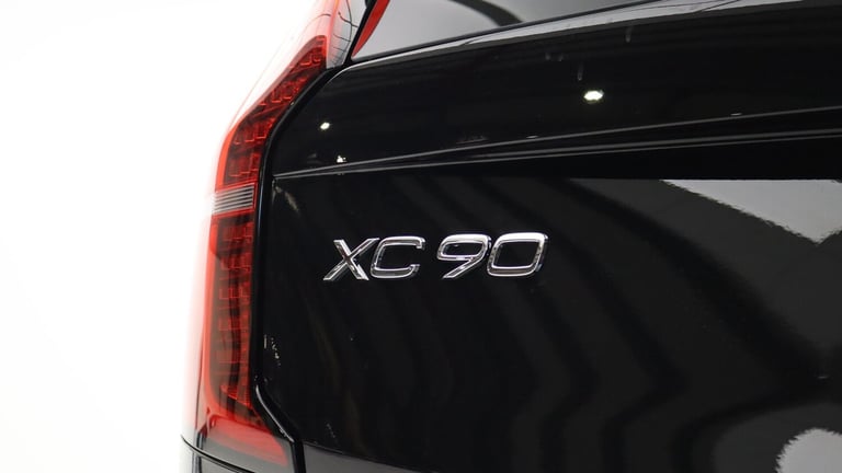  Volvo XC90 B5 (P) AWD Plus Dark (Sunroof, Harman Kardon, 360 Camera) Petrol/Electric Hybrid Auto...