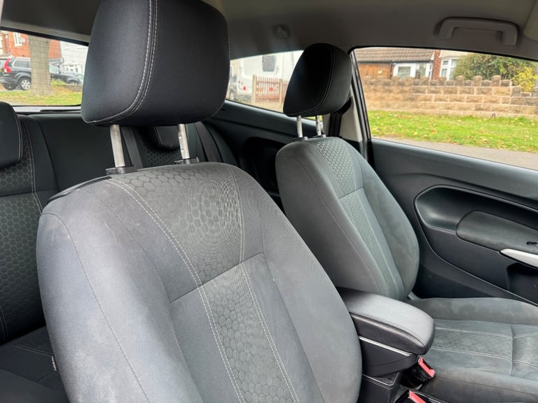 Ford, FIESTA, Hatchback, 2012, Manual, 1399 (cc), 3 doors