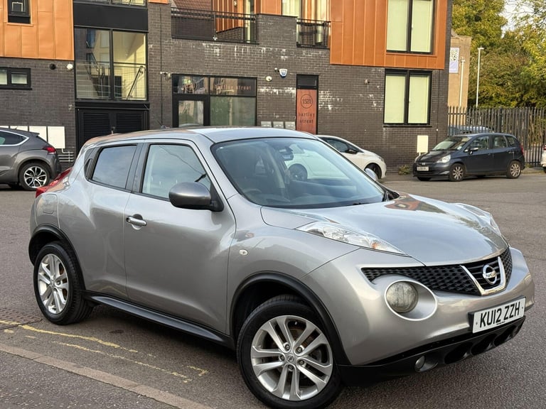2012 Nissan Juke 1.6 Acenta 5dr [Premium Pack] HATCHBACK PETROL Manual