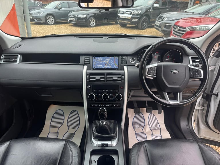 2017 Land Rover Discovery Sport 2.0 TD4 SE Tech 4WD Euro 6 (s/s) 5dr ESTATE Diesel Manual