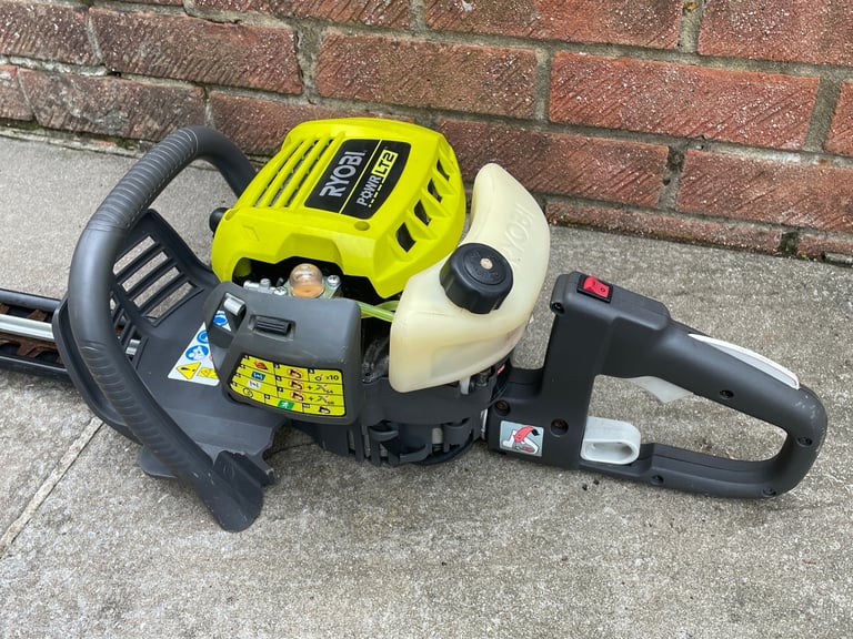 Ryobi Petrol Hedge trimmer 