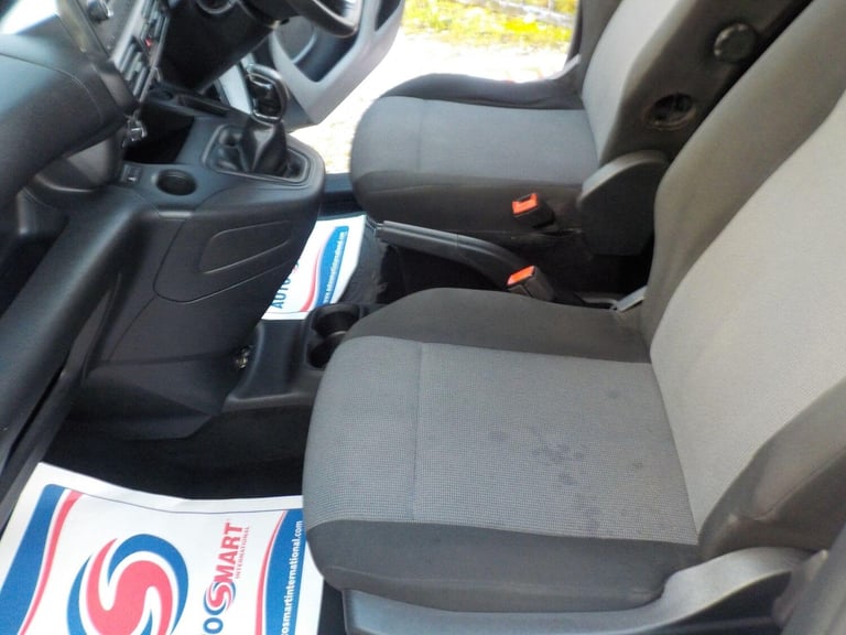 2020 Vauxhall Combo 1.6 Turbo D 2300 Sportive L1 H1 Euro 6 (s/s) 4dr PANEL VAN Diesel Manual