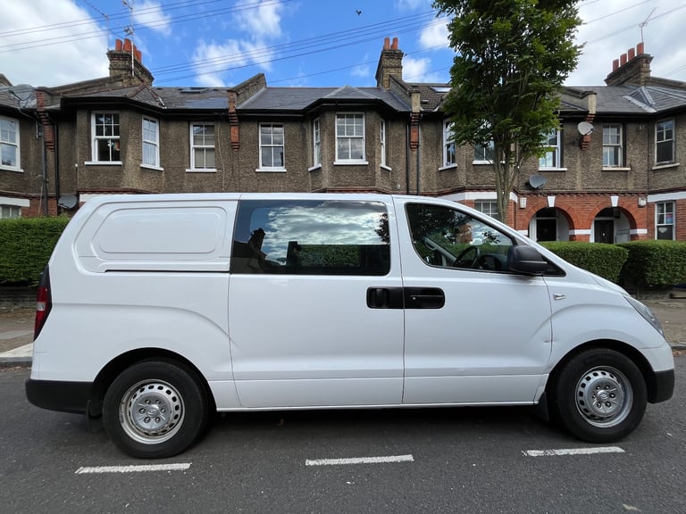 Van Hyundai, ILOAD, Panel Van, 2015, Manual, 2497 (cc)