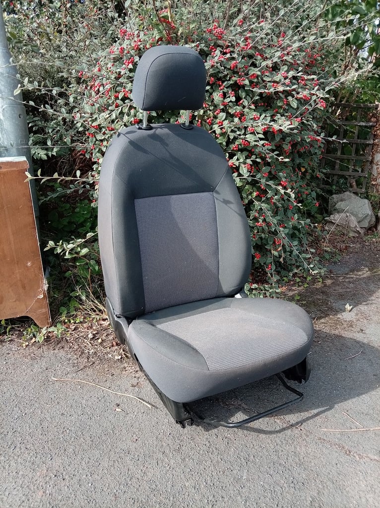 Peugeot bipper 2015 professional seat