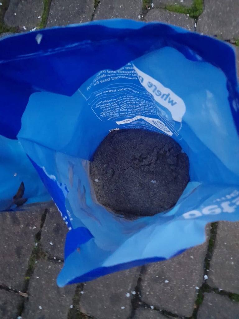 Pets At Home Black Aqua Sand 