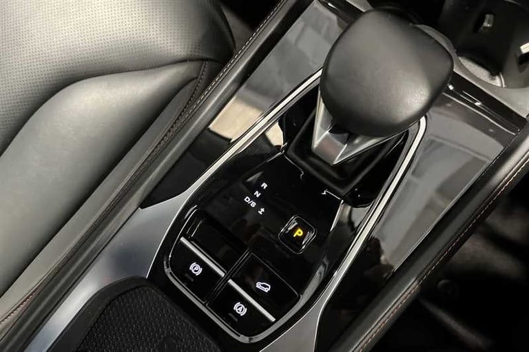 2025 MG MG HS 1.5 T-GDI Trophy 5dr DCT ESTATE PETROL Automatic