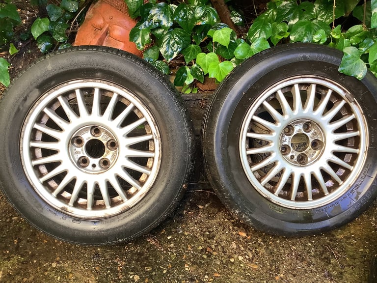 Volvo 240 set of 5 original alloy wheels