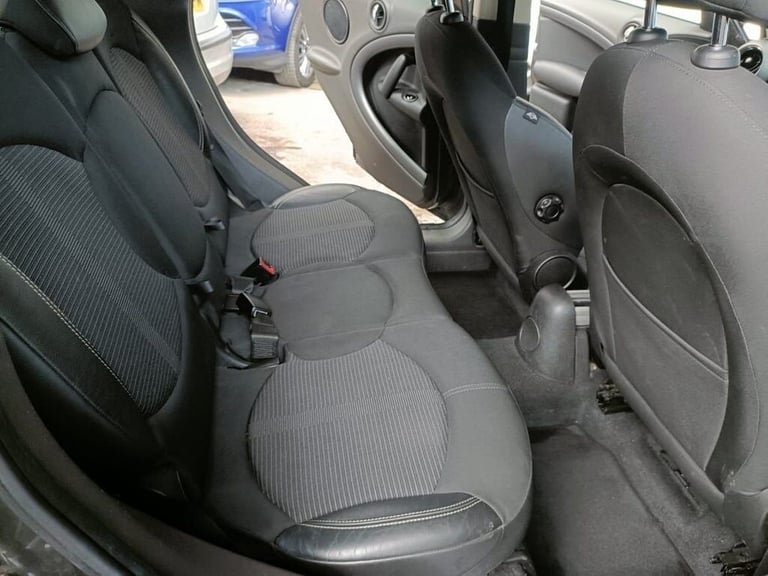 MINI COUNTRYMAN 1.6 COUNTRYMAN PETROL 12 MONTHS MOT 3 MONTHS WARRNATY 2012