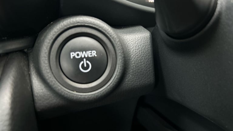 2024 Toyota C-HR 1.8 Hybrid Icon 5dr CVT HATCHBACK PETROL/ELECTRIC Automatic