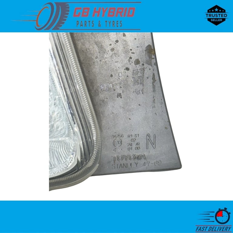 Genuine Toyota Prius Plus 2016-2020 Rear Light Passenger Side