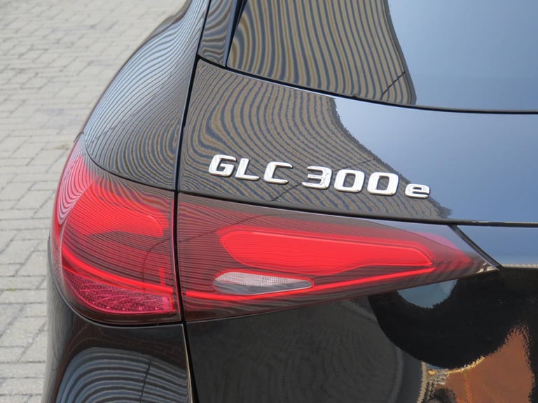 2024 Mercedes-Benz GLC GLC 300e 4Matic AMG Line 5dr 9G-Tronic ESTATE PETROL/ELECTRIC Automatic