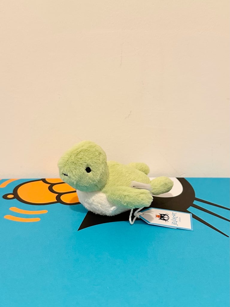 BNWT Jellycat Fluffy Turtle