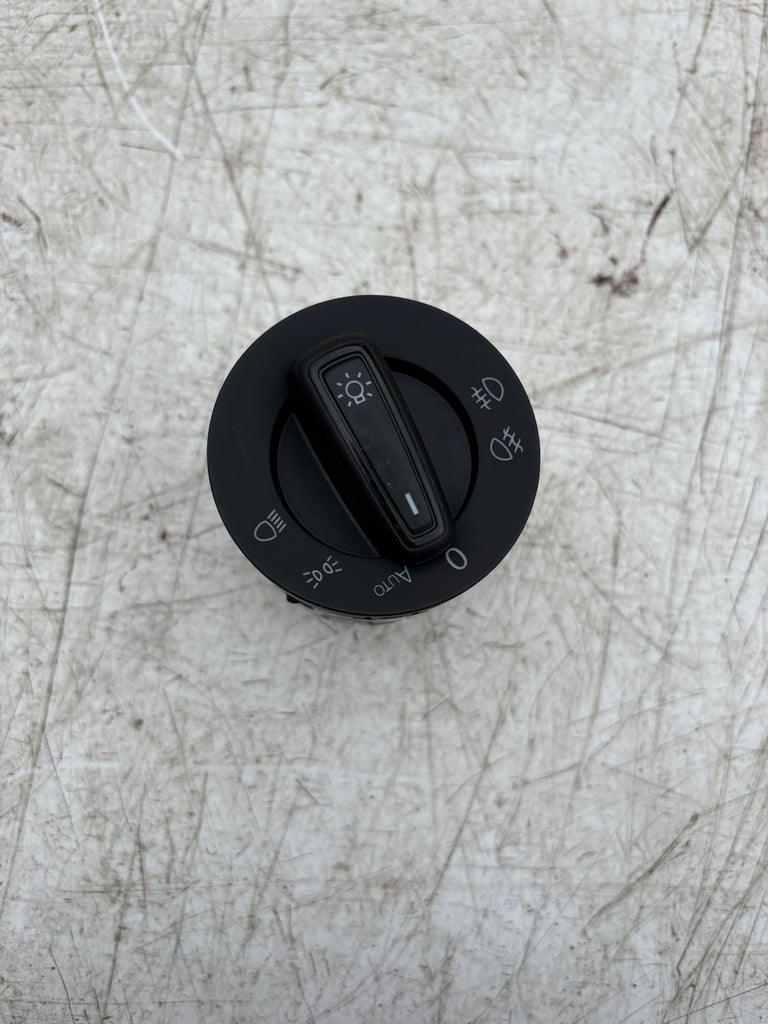 VOLKSWAGEN POLO MK6 17-25 HEADLIGHT 5G0941431