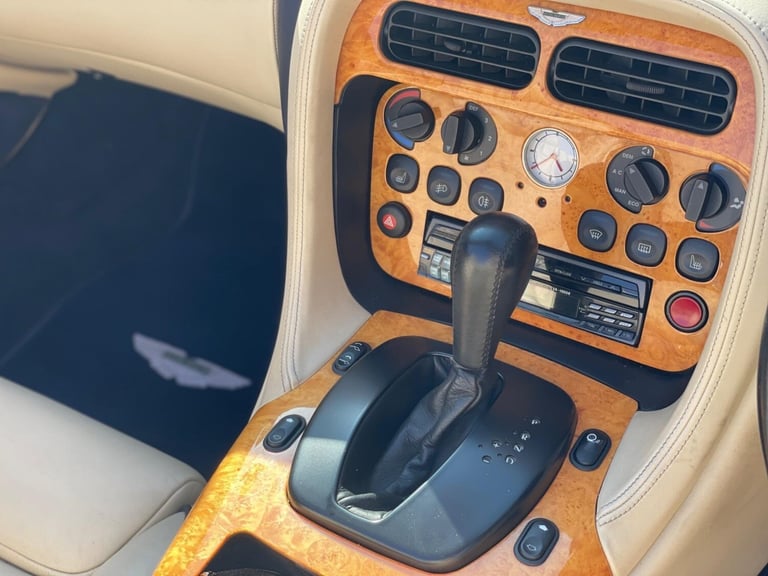 2001 Aston Martin DB7 5.9 Volante 2dr CONVERTIBLE Petrol Automatic
