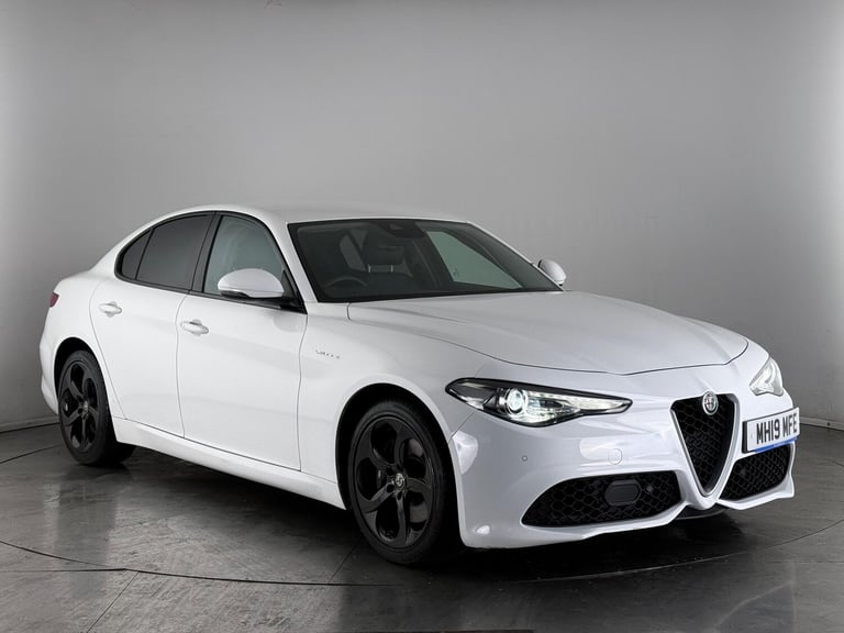 2019 Alfa Romeo Giulia 2.0T Veloce Auto Euro 6 (s/s) 4dr SALOON Petrol Automatic