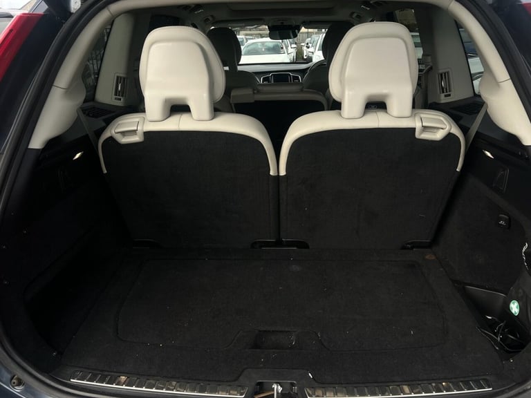 2017 Volvo XC90 2.0h T8 Twin Engine 10.4kWh Inscription Pro SUV 5dr Petrol Plug-in Hybrid A ESTAT...