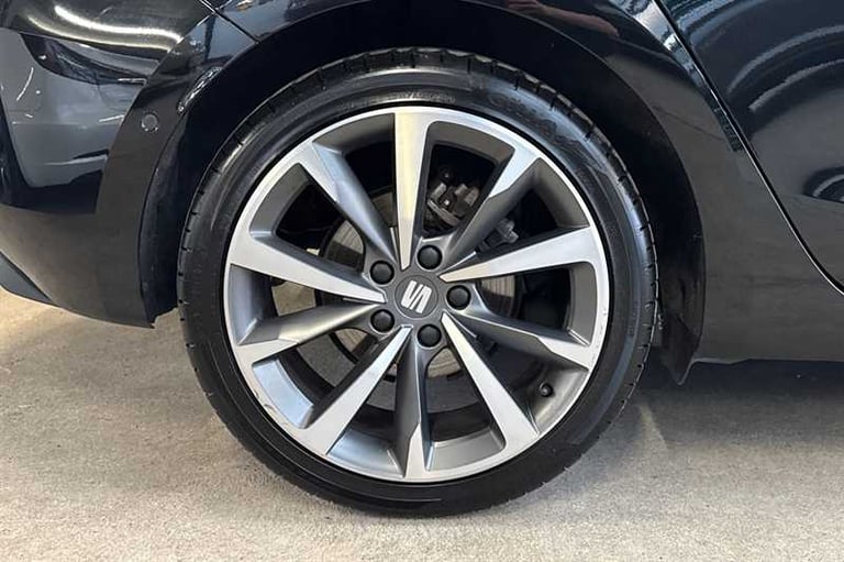 2021 SEAT Leon 1.5 TSI EVO FR Sport 5dr HATCHBACK PETROL Manual