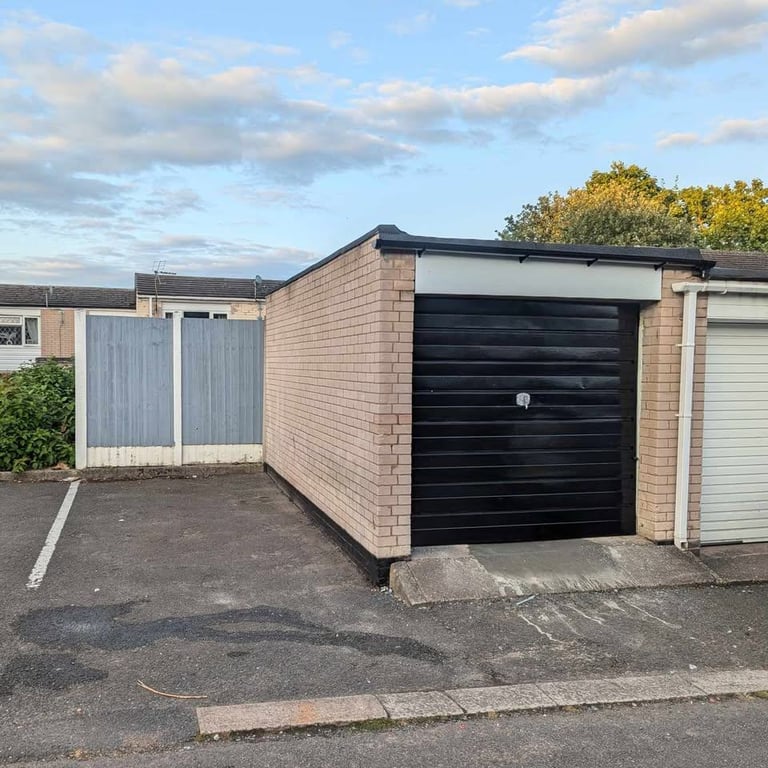 Garage To Rent - Wellsfield, Telford TF7