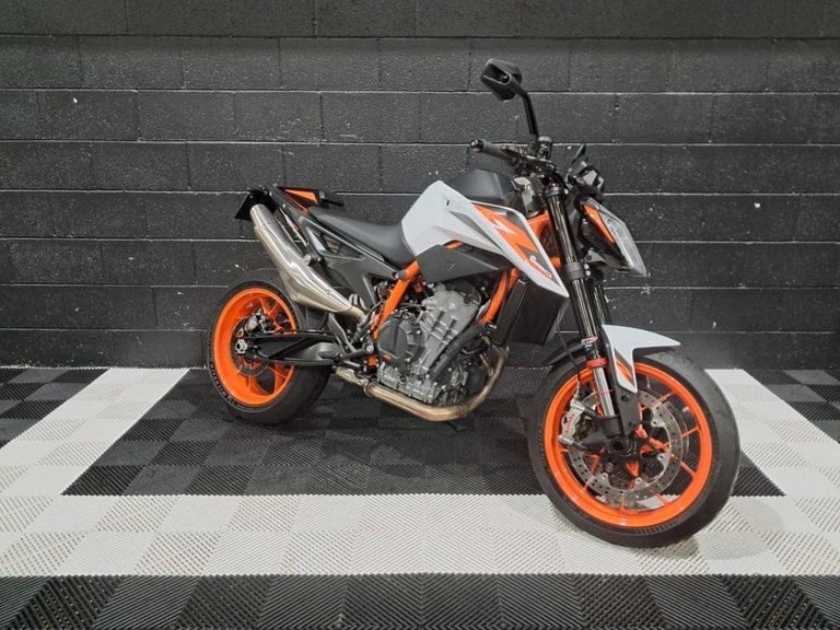 2021 21 KTM 890 DUKE R FINANCE SPECIALISTS APPLY NOW