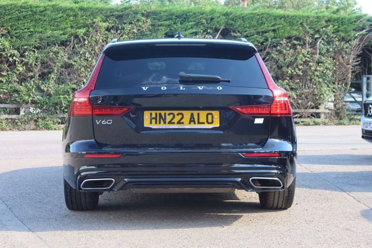2022 Volvo V60 2.0h T6 Recharge 18.8kWh R-Design Estate 5dr Petrol Plug-in Hybrid Auto AWD Estate...