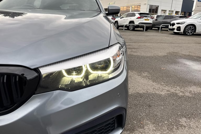 2019 BMW 5 Series 530d xDrive M Sport 5dr Auto Estate Diesel Automatic