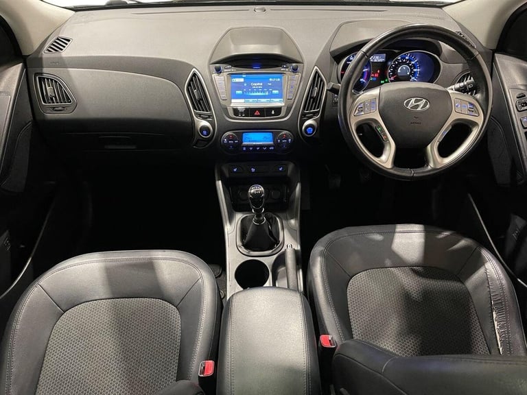 2013 Hyundai Ix35 1.7 CRDi Premium SUV 5dr Diesel Manual Euro 5 (s/s) (115 ps) Diesel Manual