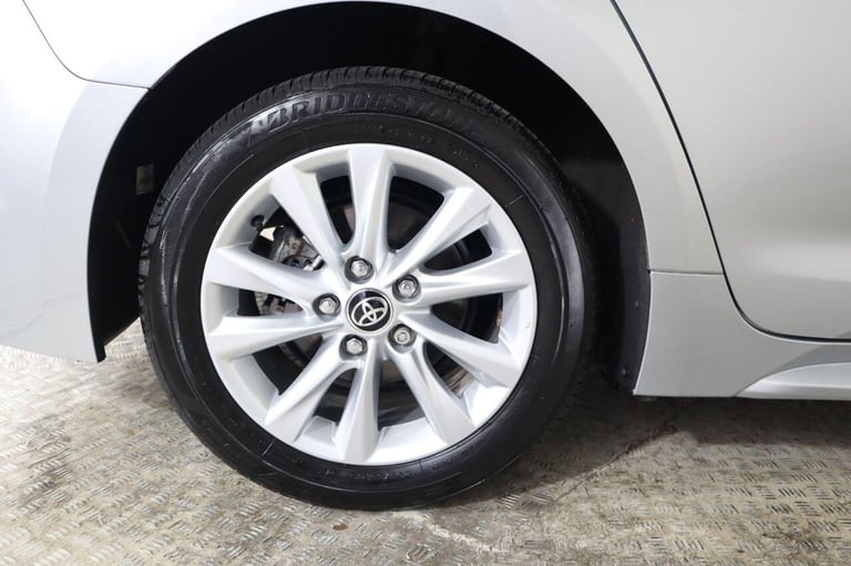 2023 Toyota Corolla 1.8 VVT-h Icon Touring Sports CVT Euro 6 (s/s) 5dr Estate PETROL/ELECTRIC Aut...