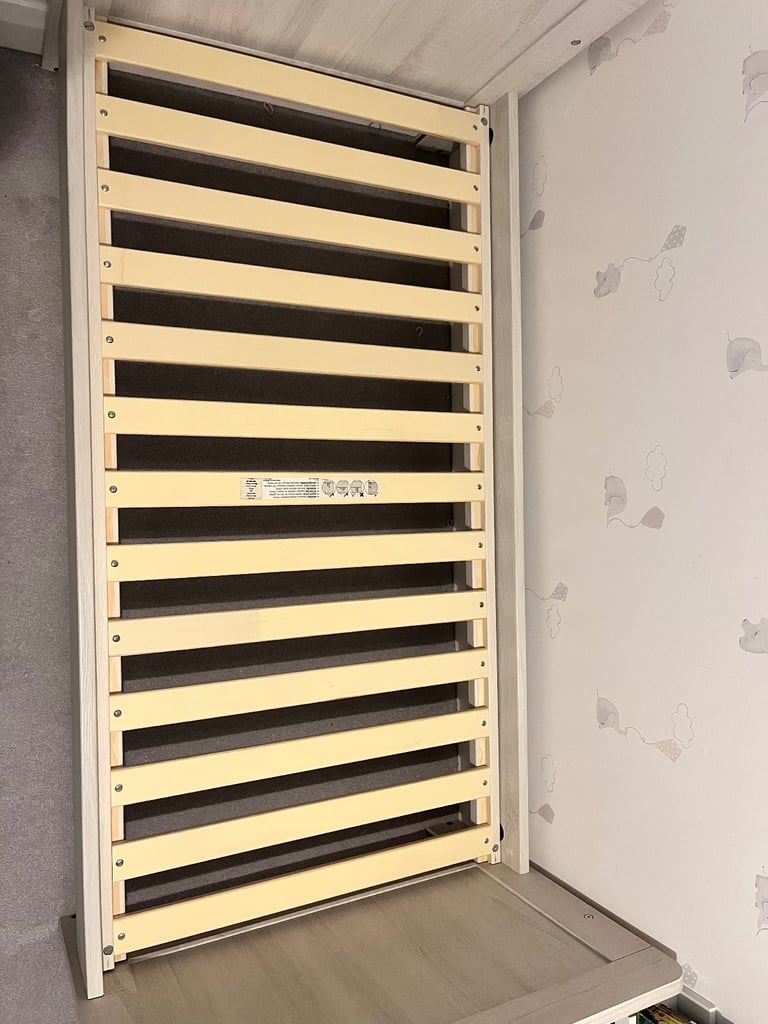 Mamas and papas Atlas nursery furniture set - cot / drawers / wardrobe