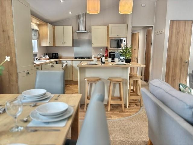 BRAND NEW STATIC CARAVAN FOR SALE ON BROADLAND SANDS HOLIDAY PARK 