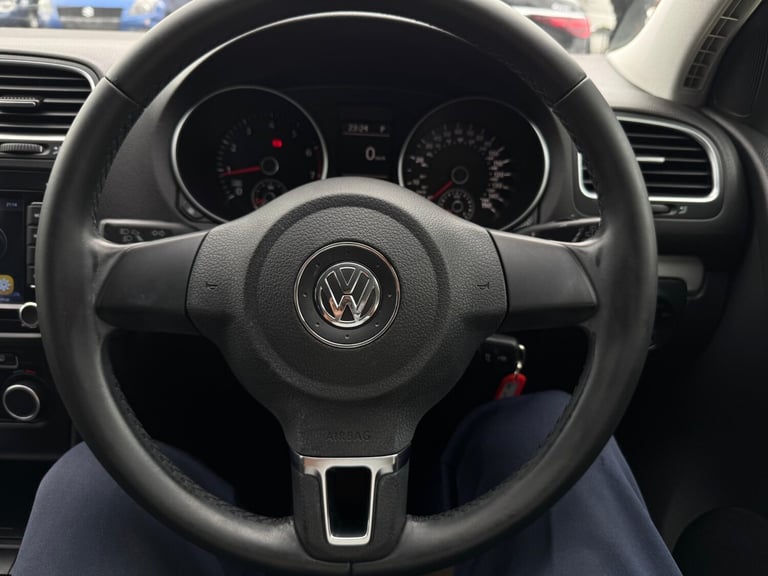 2025 Volkswagen Golf 1.4 TSI BlueMotion 5dr Hatchback PETROL Automatic