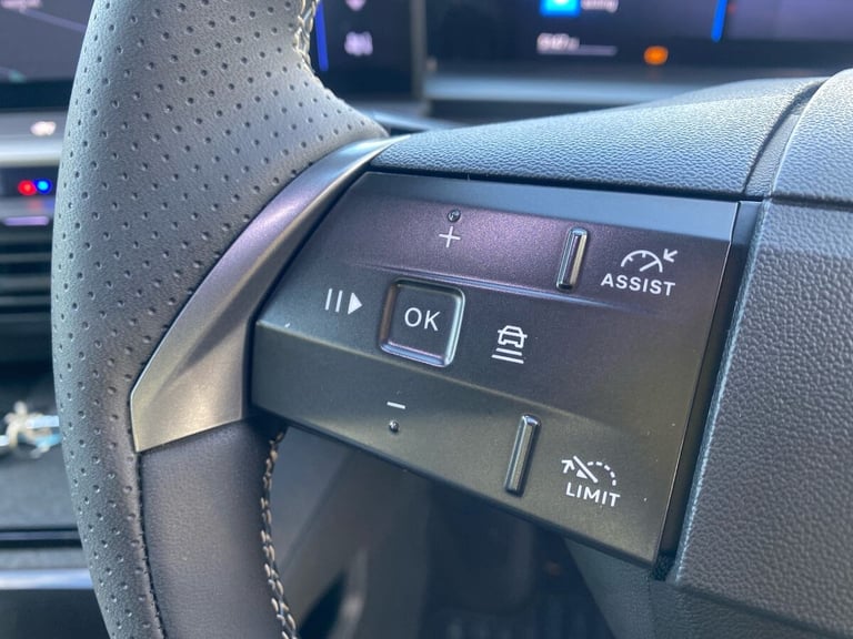 2025 Vauxhall Grandland Grandland 1.2 Hybrid [136] GS 5Dr E-dct6 Hatchback Hatchback Petrol Autom...