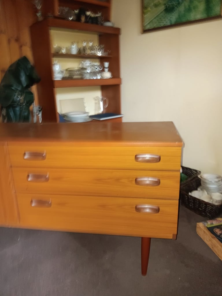 Schrieber vintage sideboard