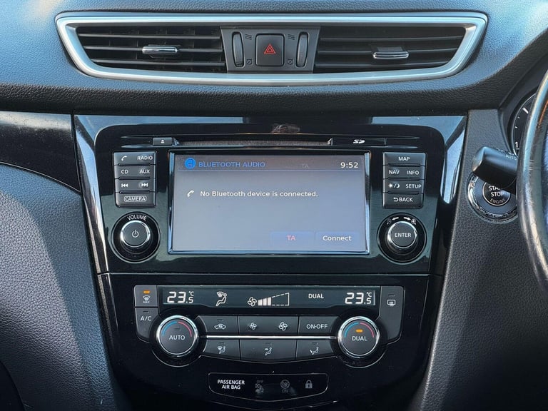 2017 Nissan Qashqai 1.5 dCi N-Connecta 2WD Euro 6 (s/s) 5dr HATCHBACK Diesel Manual