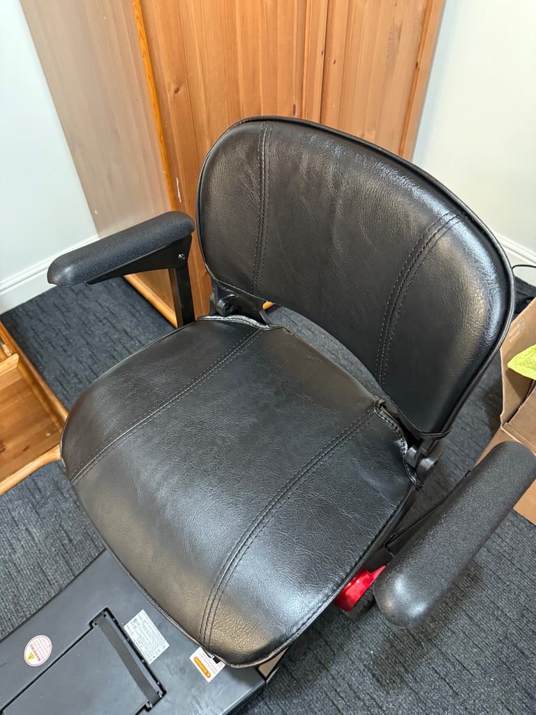 Mobility electric folding scooter 