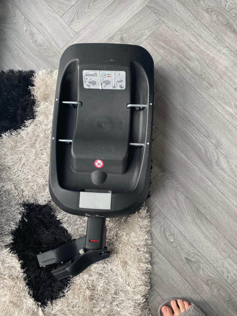 Silver cross travel system 