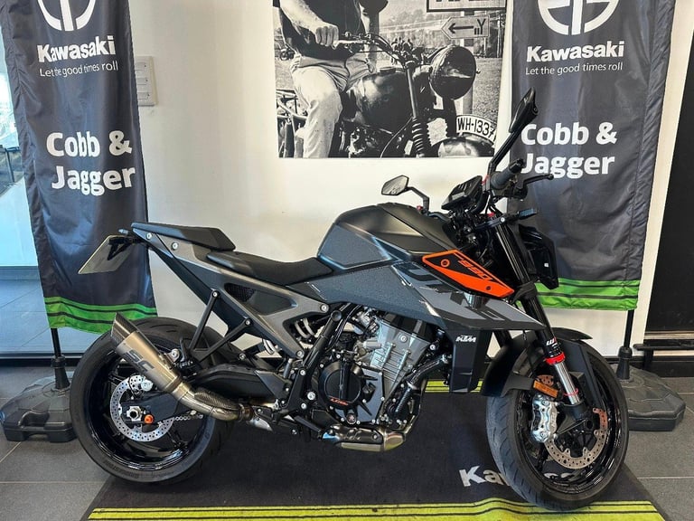 2024 KTM 990 Duke
