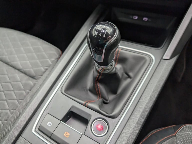 2021 SEAT Leon 1.0 TSI EVO FR Hatchback 5dr Petrol Manual Euro 6 (s/s) (110 ps) - APPLE CA HATCHB...