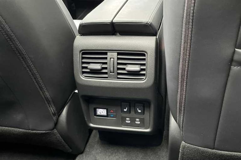 2025 Nissan X-Trail 1.5 E-POWER E-4ORCE 213 TEKNA 5DR [7 SEAT] AUTO 4x4 Hybrid Automatic