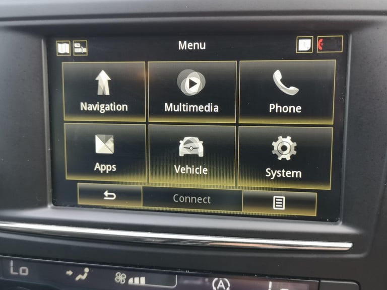 2017 Renault Kadjar 1.5 dCi Dynamique S Nav Euro 6 (s/s) 5dr HATCHBACK Diesel Manual