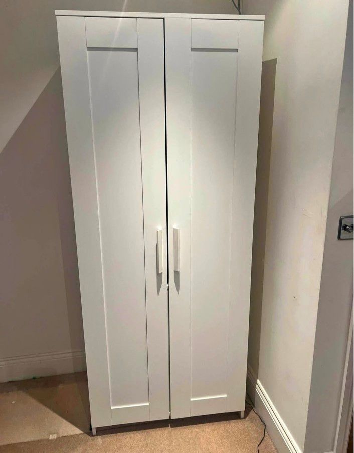 Ikea wardrobe for £90