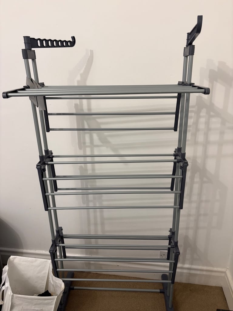 image for Airer/ steamer vgc free local delivery 
