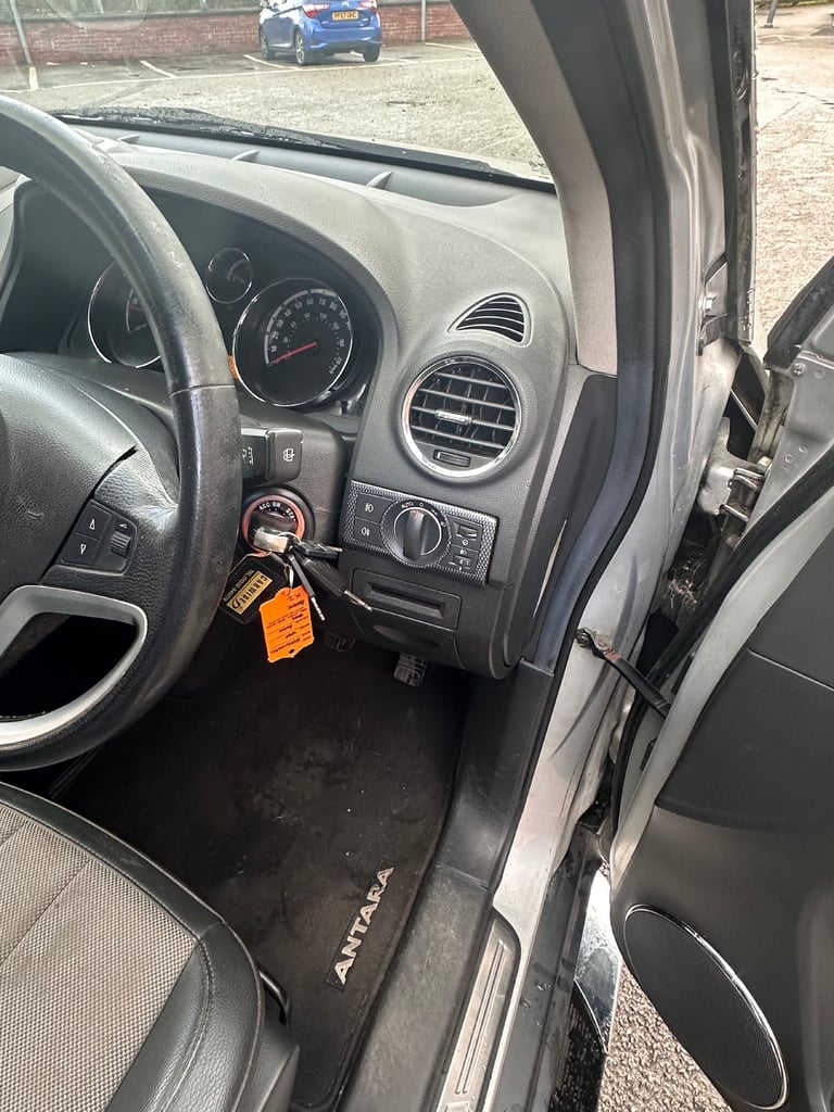 Vauxhall. Antara  2.0 diesel 4x4 S spec 