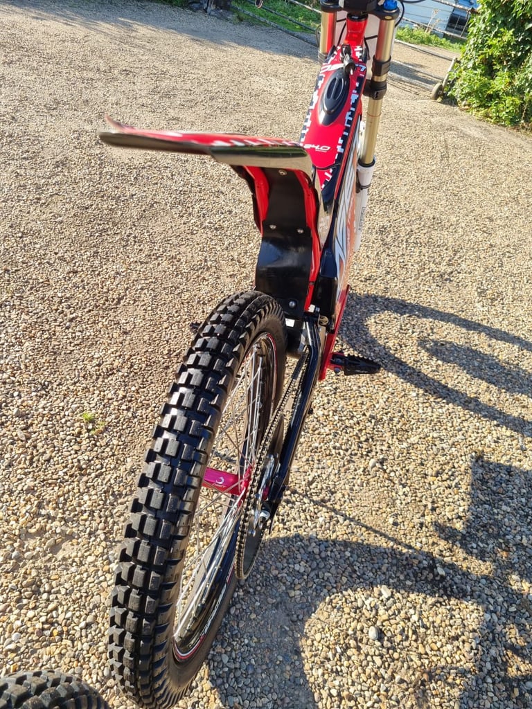 Oset 24r lithium 1 adult 1 youth immaculate condition hardly used £2450 ono each Pos deliver 