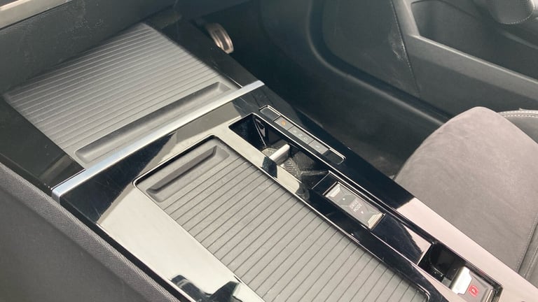 2023 Vauxhall Astra 1.6 Plug-in Hybrid GSe 5dr Auto Hatchback Hatchback Hybrid Automatic