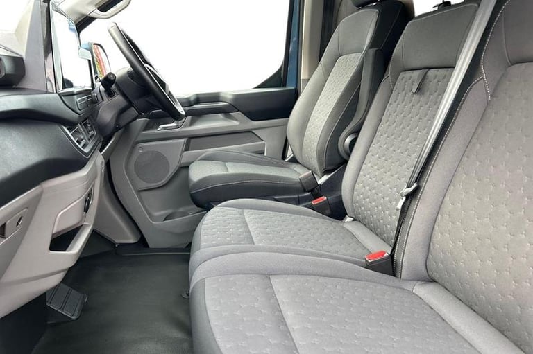 2025 Ford Transit Custom 280 Limited AUTO L2 LWB FWD 2.0 EcoBlue 136ps, PLYLINED Automatic Panel ...