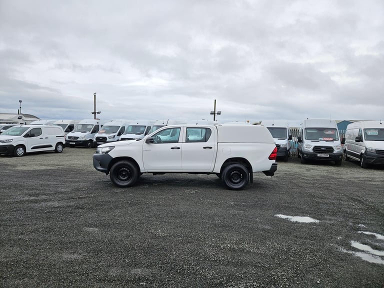 2019 ON A 69 TOYOTA HILUX ACTIVE 2.4 150BHP D/CAB PICKUP